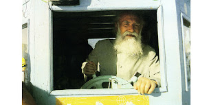 Mutlu Şair