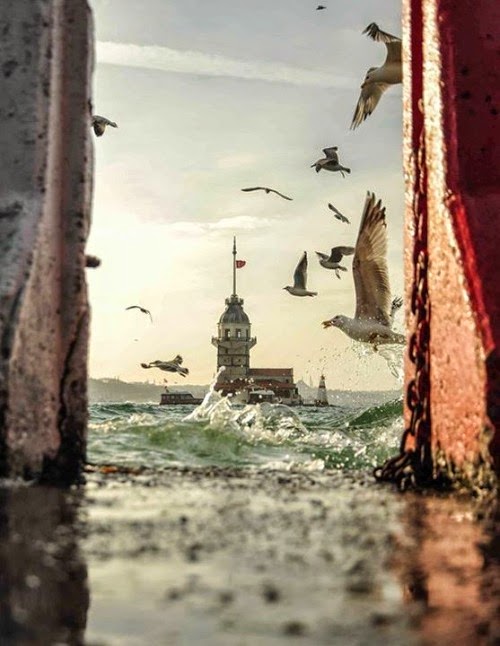Tutunmadan Akıyorum