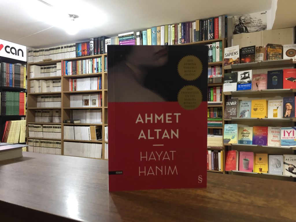 Hayat Hanım