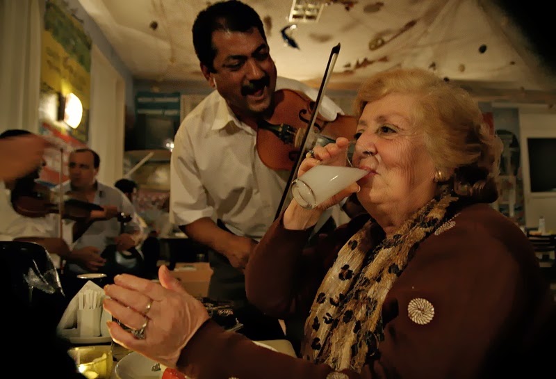 İki Damla Gözyaşı