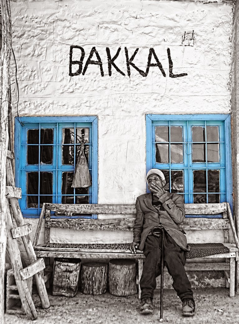 Her şeyi bırakır, başımı alıp giderim!