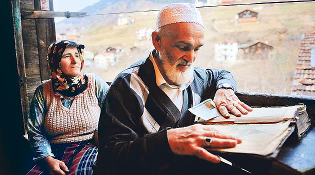 Mandan Hoca'dan günümüze OF'Lİ HOCA: İronik Şablonun Ötesi