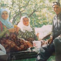 Yoldan Geçen Biri