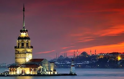 seni düşünmek böyle birşey olsa gerek, istanbul.