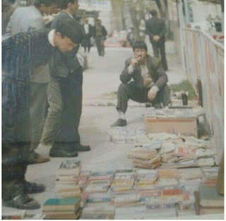 BATI'DA ÇEŞİTLİ DEVİRLERDE KİTAP TİCARETİ