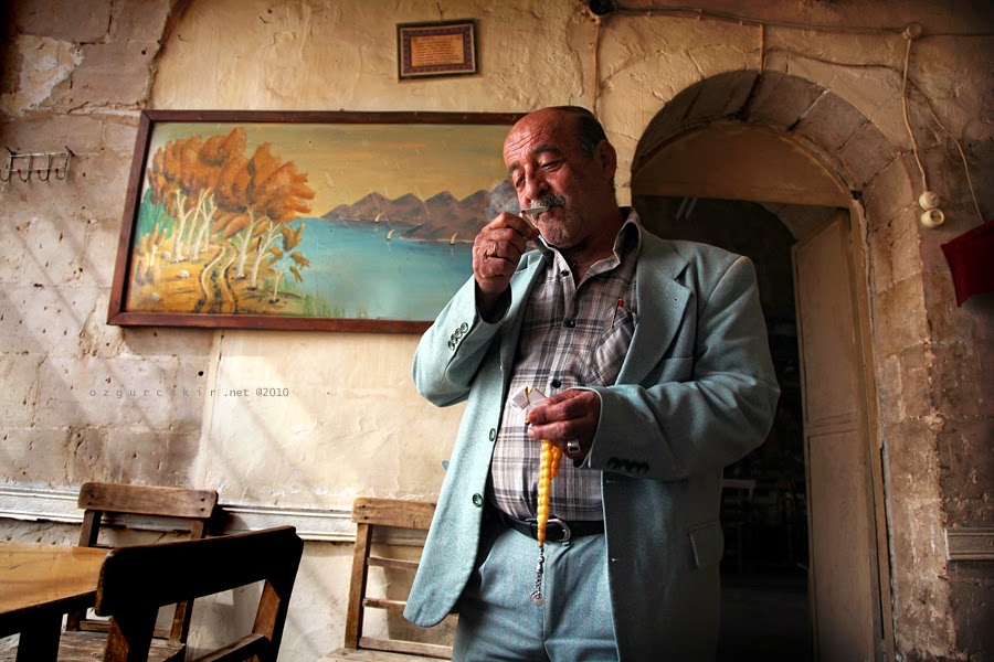 Cenaze Kaldırıcısı Adem